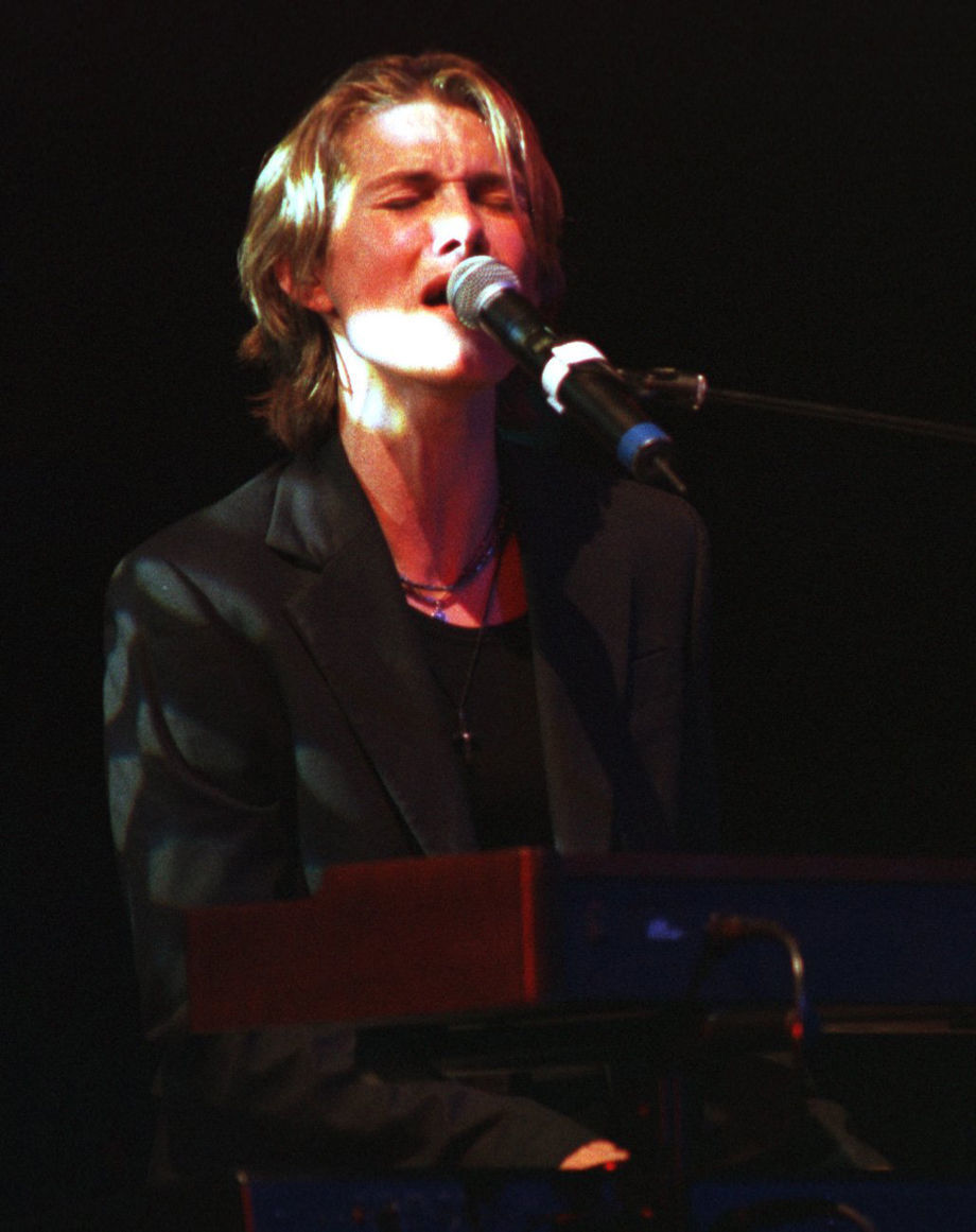 2000 Hanson